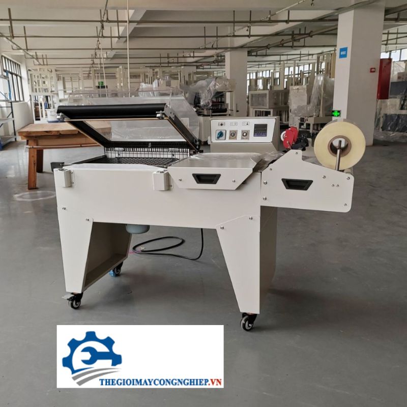 Máy cắt màng co bán tự dộng