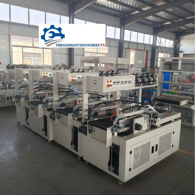 Máy cắt màng co nhiệt tự động