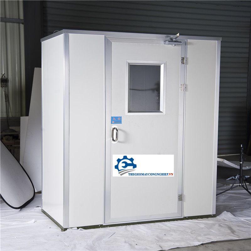 Buồng thổi khí air shower