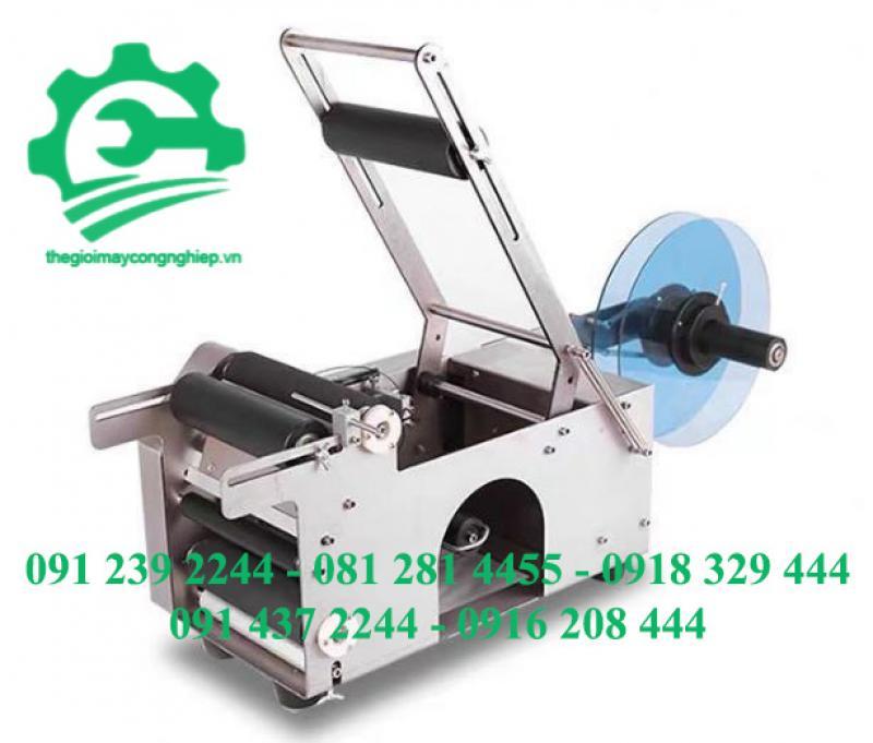 Máy dán nhãn chai tròn – Phân phối máy dán nhãn bán tự động